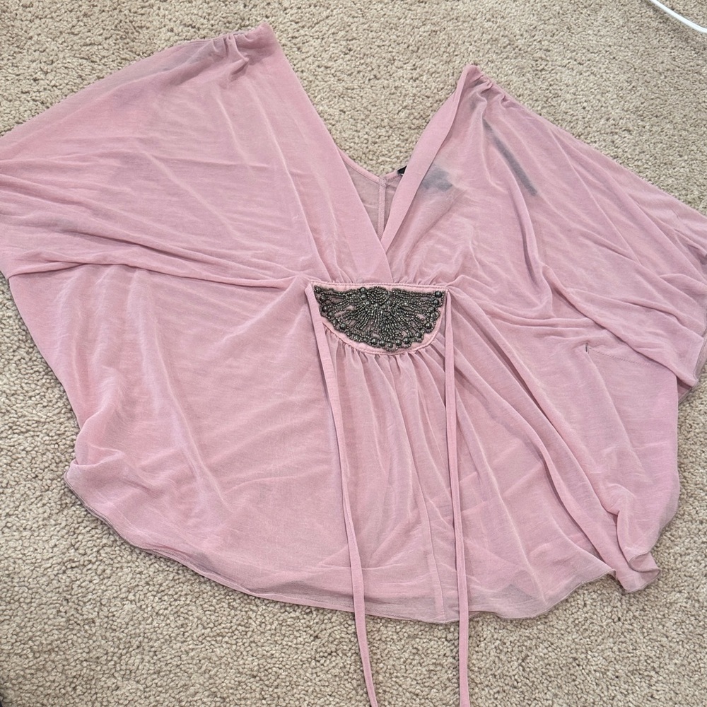 2b Bebe - Pink Sheer Flowy Top with Embellished Detail - sz SMALL